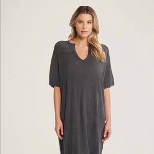 Barefoot Dreams Caftan like new worn a couple times.